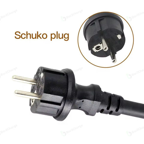 Geaarde Schuko-stekker van de Bar2Charge ST-E210 mobiele thuislader