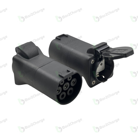 Bar2Charge V2L-adapter 16A, Type 2 naar 230V Schuko-stopcontact – productweergave